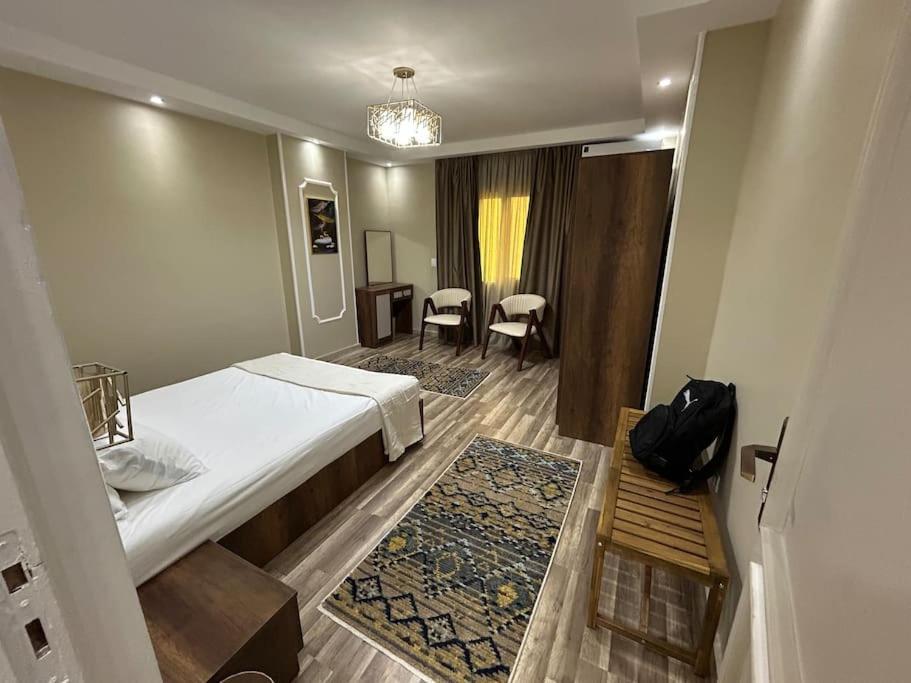 Skyline Luxury Suites 5 Mins From Cairo Airport Exterior foto